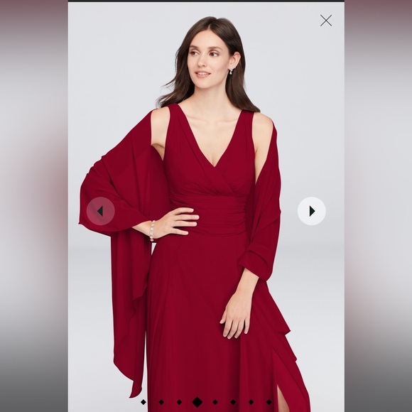 DAVID’S Bridal long chiffon surplice tank bridesmaid dress in Apple (red) Size 8 - Picture 2 of 5